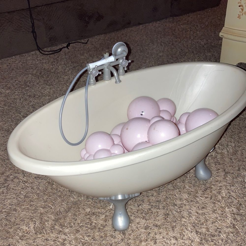 American girl doll bathtub